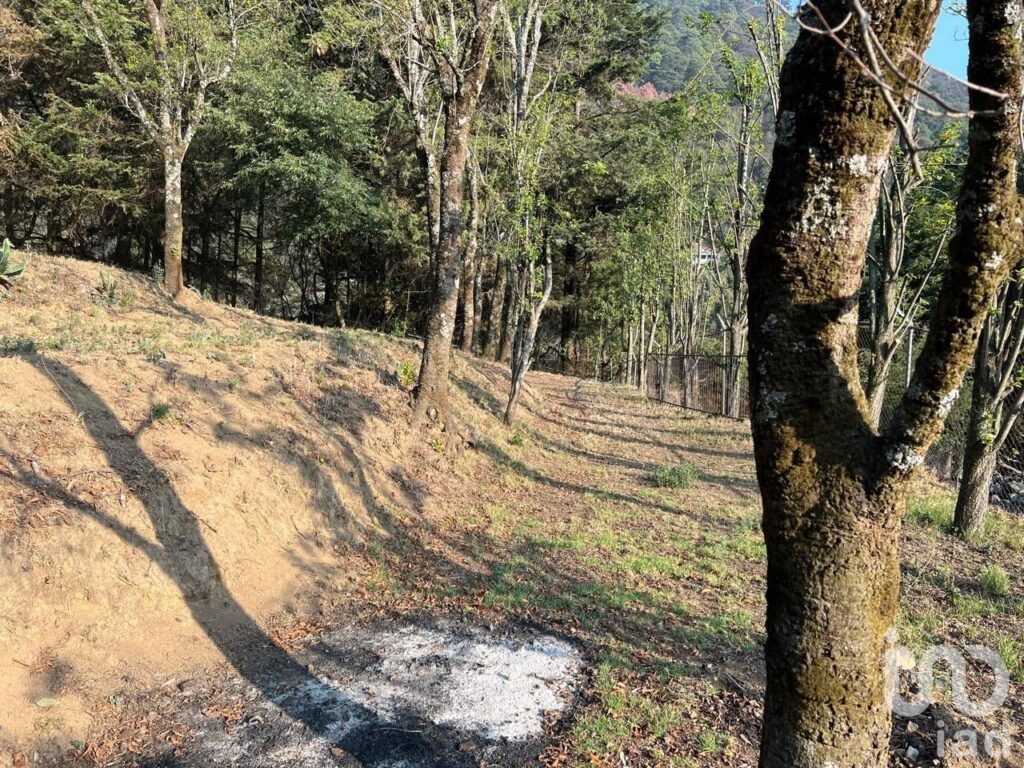 Terreno en Venta a 20 minutos de Santa Fe en Huixquilucan