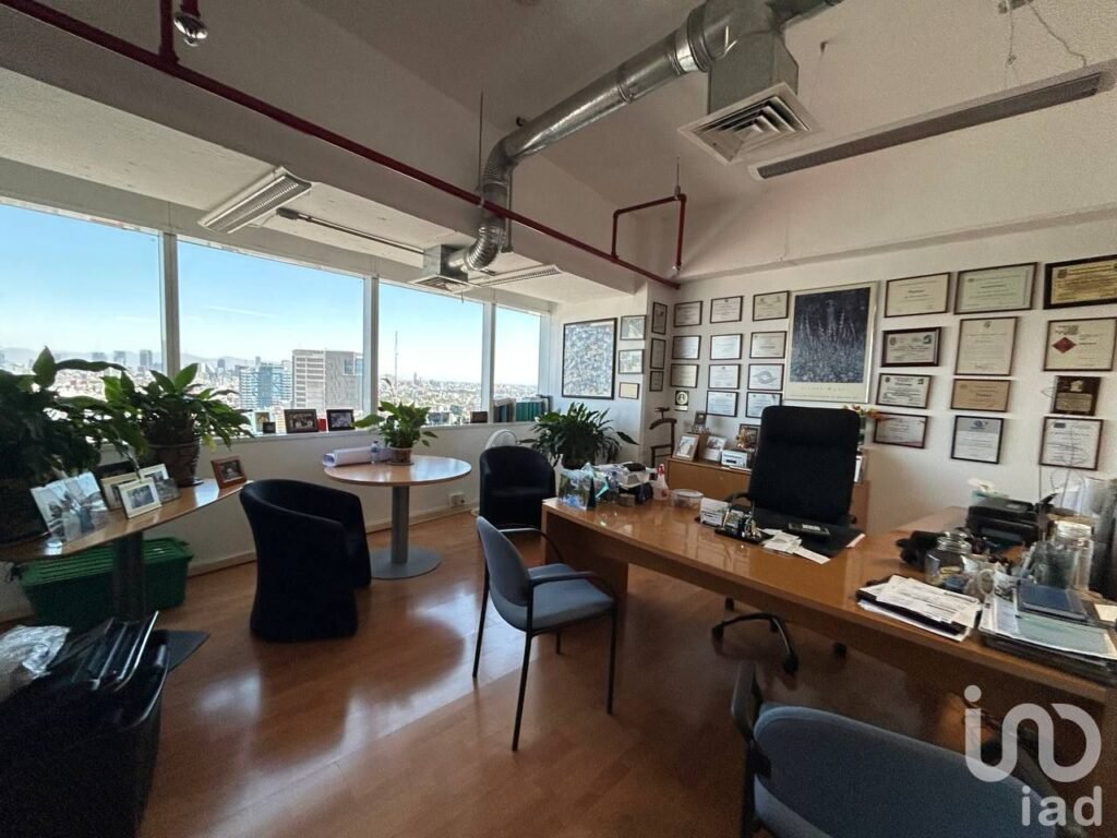 Oficina en venta en WTC, piso 20, Col. Nápoles, Benito Juárez, CDMX.