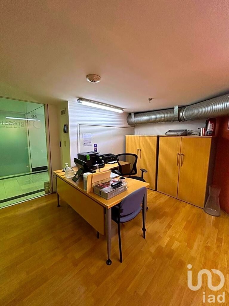 Oficina en venta en WTC, piso 20, Col. Nápoles, Benito Juárez, CDMX. - 2355147 oficina en venta oficina en venta en wtc piso 20 col napoles benito juarez cdmx 294120