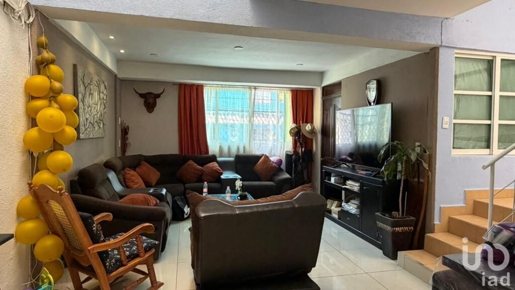 Venta casa, colonia Maravillas, Nezahualcóyotl, EDO MEX