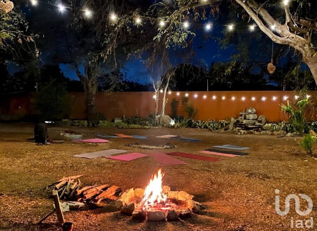 Terreno bardeado en Cholul 5,885 m2 ideal para proyecto o inversión