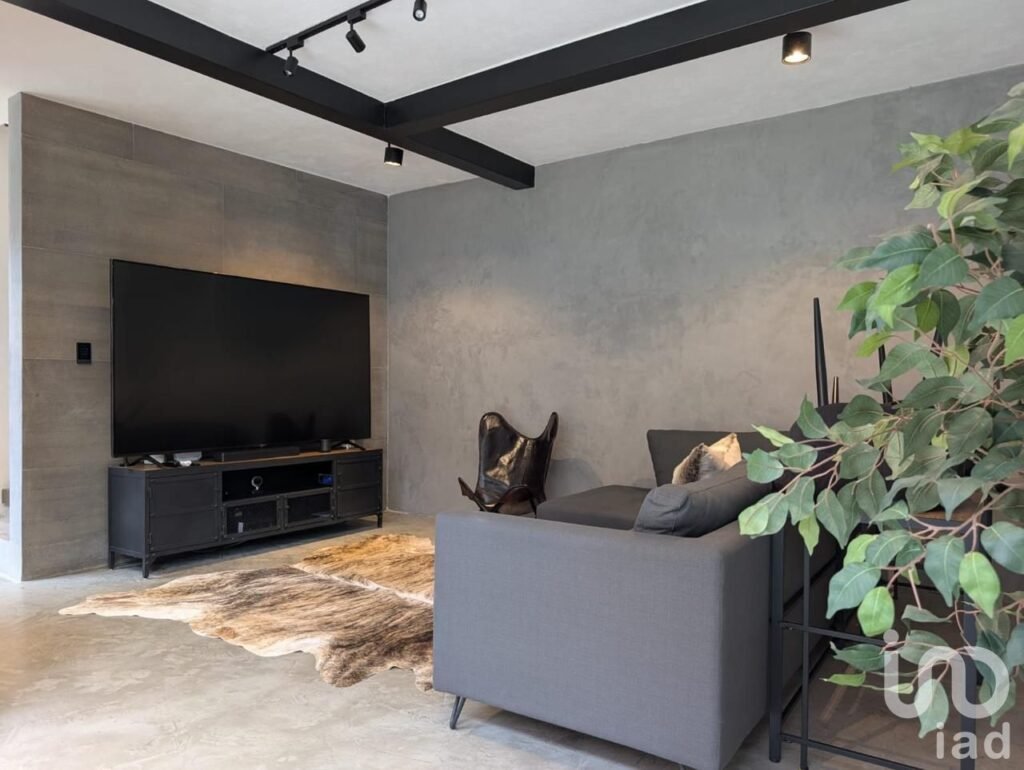 VENTA DE CASA CON ALBERCA EN XOCHITEPEC MORELOS