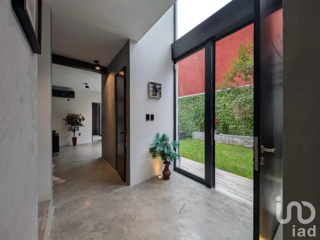 VENTA DE CASA CON ALBERCA EN XOCHITEPEC MORELOS