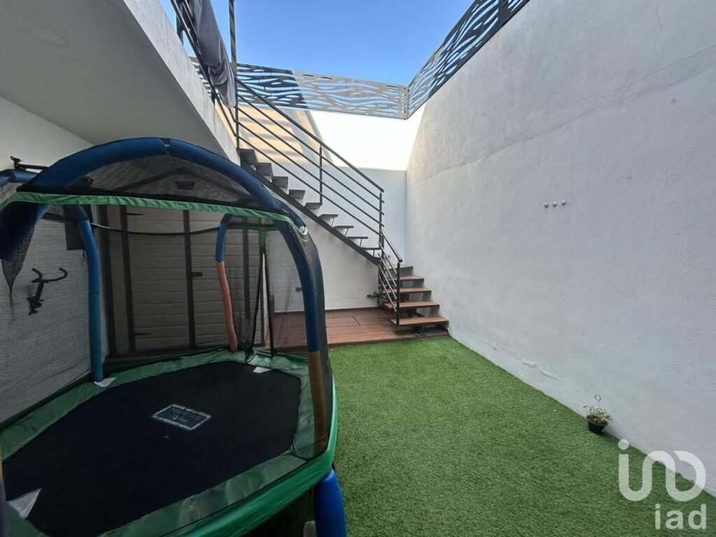 Casa en Renta amueblada en La Antigua Cementera