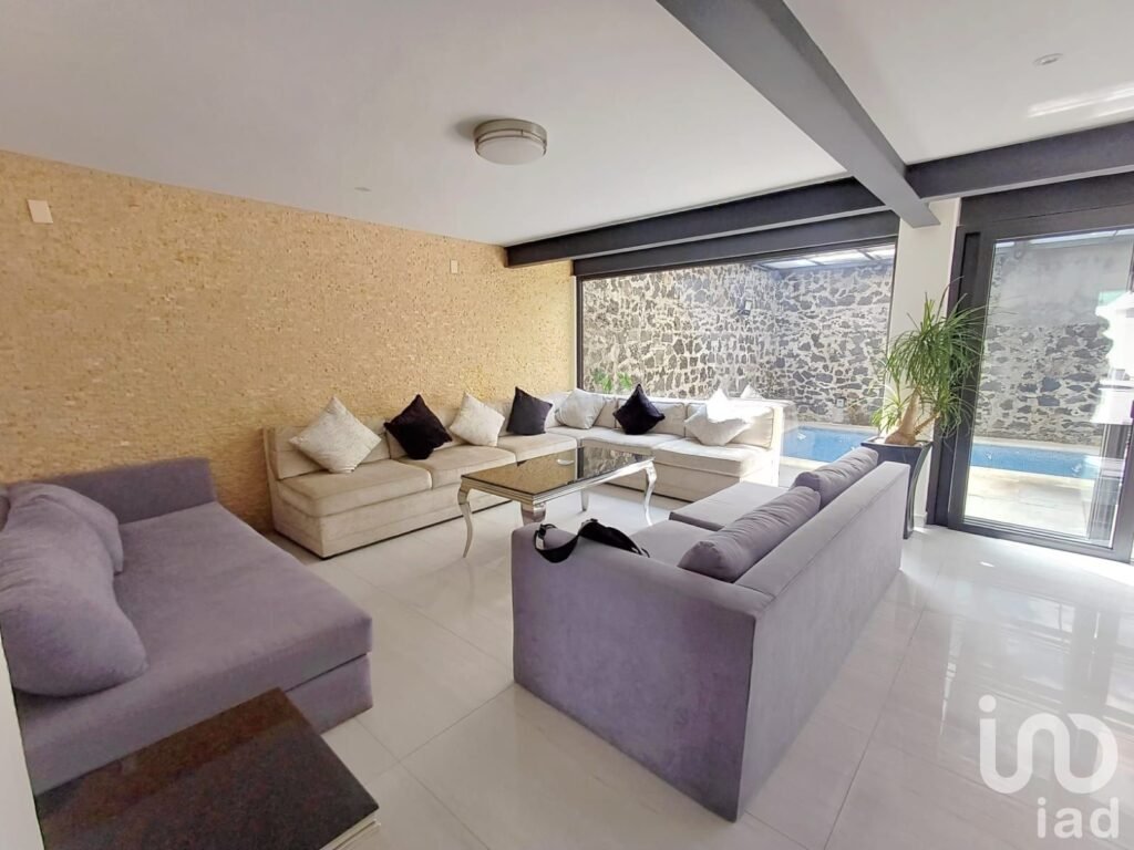 VENTA San Jerónimo: vive hoy, invierte para siempre