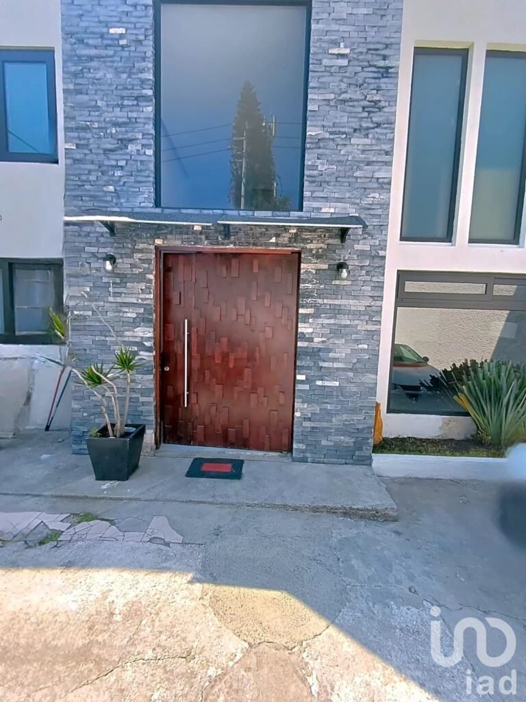 RENTA San Jerónimo: vive hoy, invierte para siempre