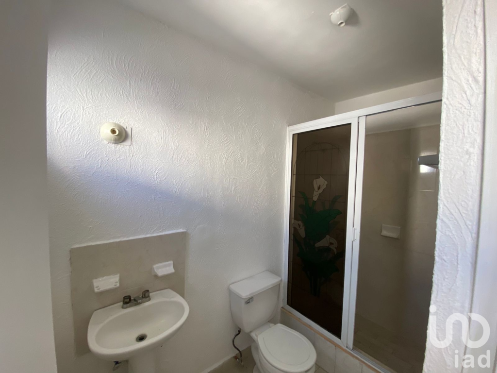 Casa en venta Fracc. La Condesa León, Gto. Cerca de Soriana Satélite.  Infonavit o contado