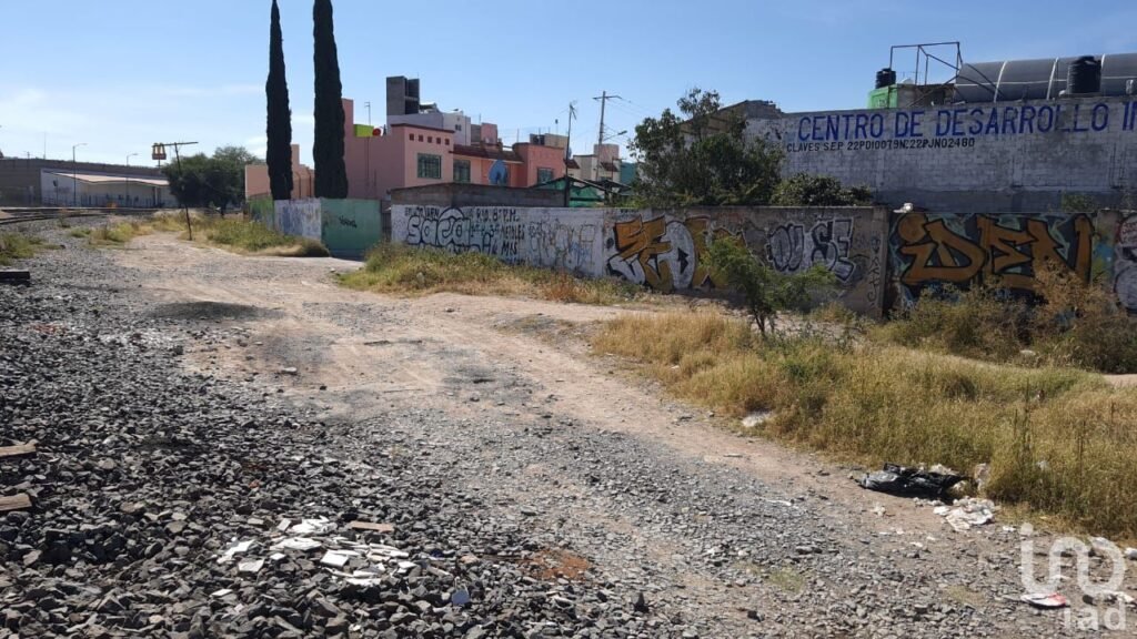 RENTA DE TERRENO PARA  BODEGA  EN CENTRO DE SAN JUAN DEL RIO  QUERETARO