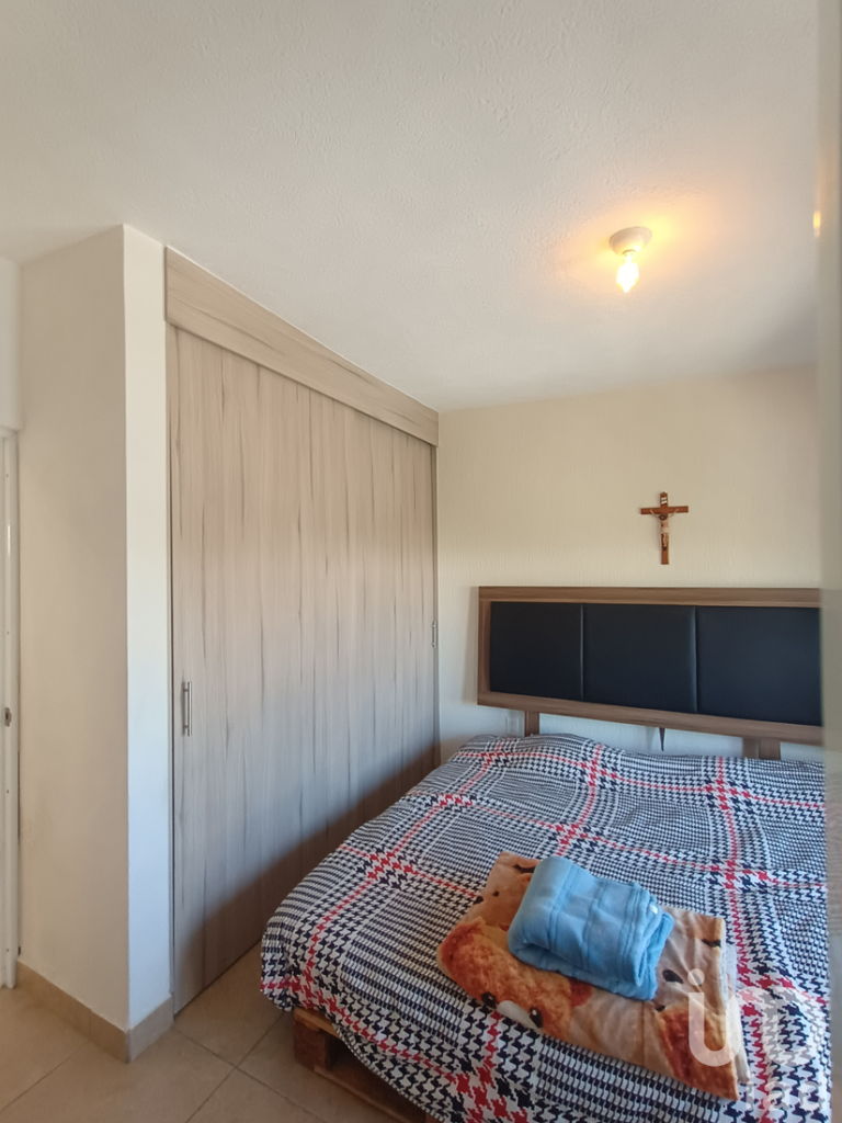 CASA EN VENTA EN FRACC CASTELO II