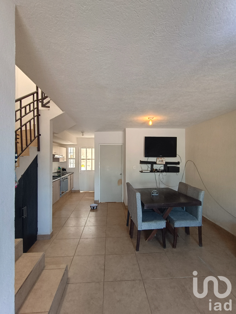 CASA EN VENTA EN FRACC CASTELO II