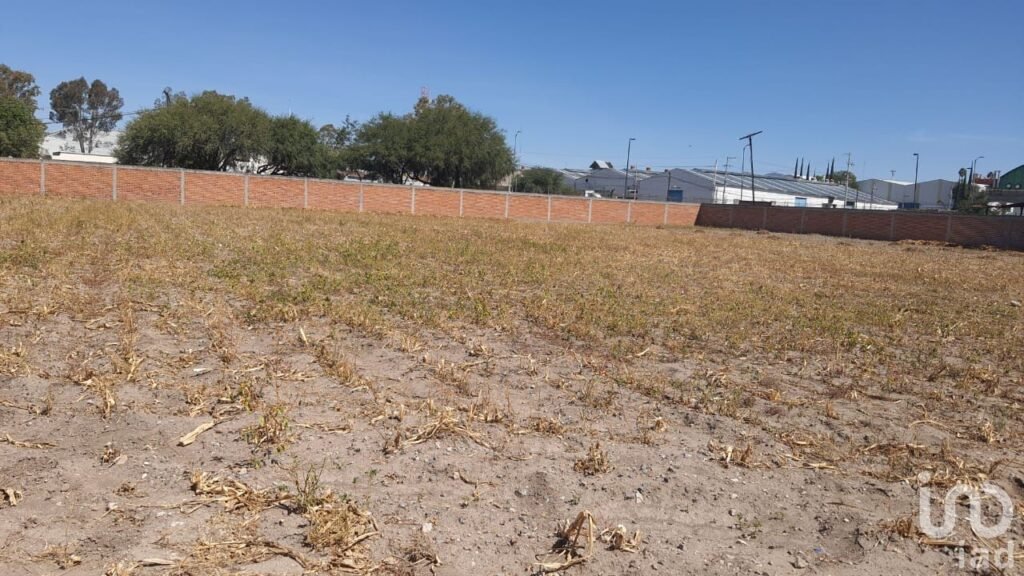 TERRENO EN VENTA  EN EL CENTRO DE SAN JUAN DEL RIO QUERETARO