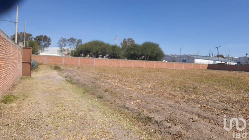 TERRENO EN VENTA  EN EL CENTRO DE SAN JUAN DEL RIO QUERETARO
