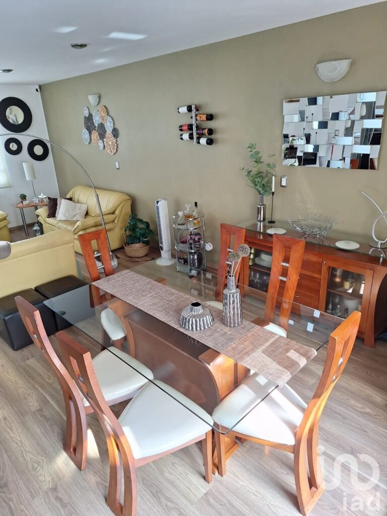 Venta Casa en el Mirador Querétaro con Amplias Recámaras