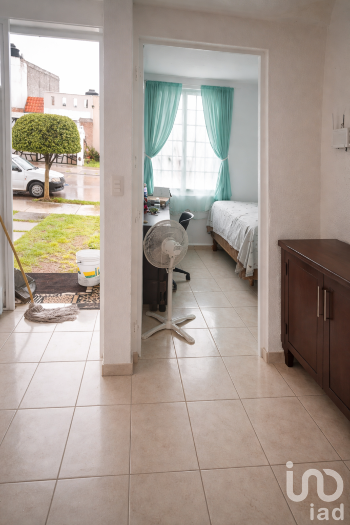 Casa en venta Paseo de la Fragua (es Cluster) León, Gto. Crédito Infonavit o contado.