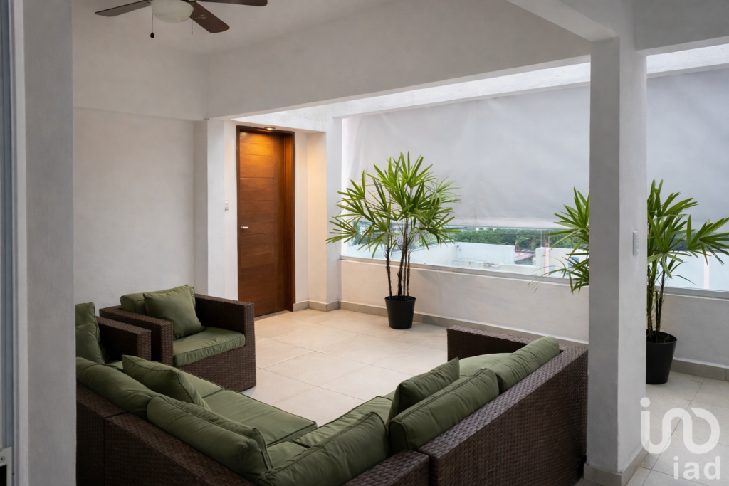 CASA EN VENTA SUR DE CUERNAVACA, ALBERCA.