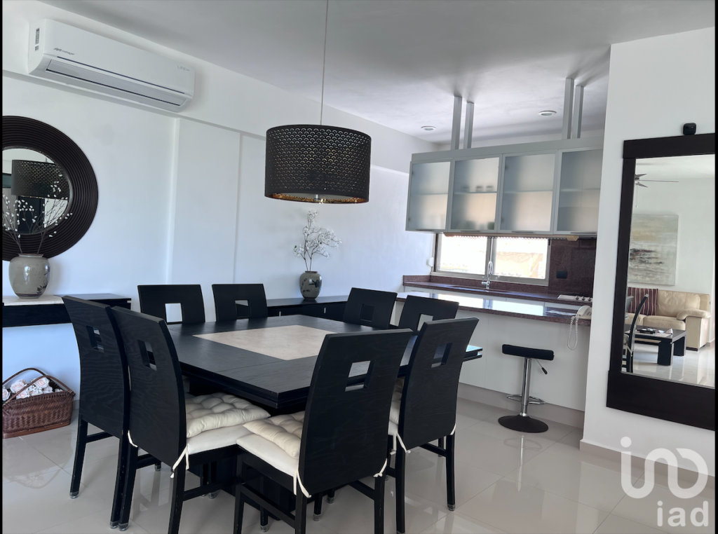 DEPARTAMENTO CON 3 RECAMARAS EN VENTA POR AV BONAMPAK EN CANCUN QUINTANA ROO