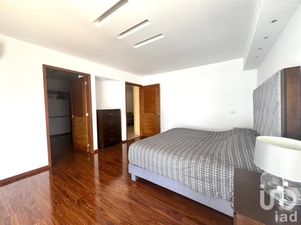 Departamento  Amueblado de 3 Rec. en RENTA en Torre Palmira, SLP