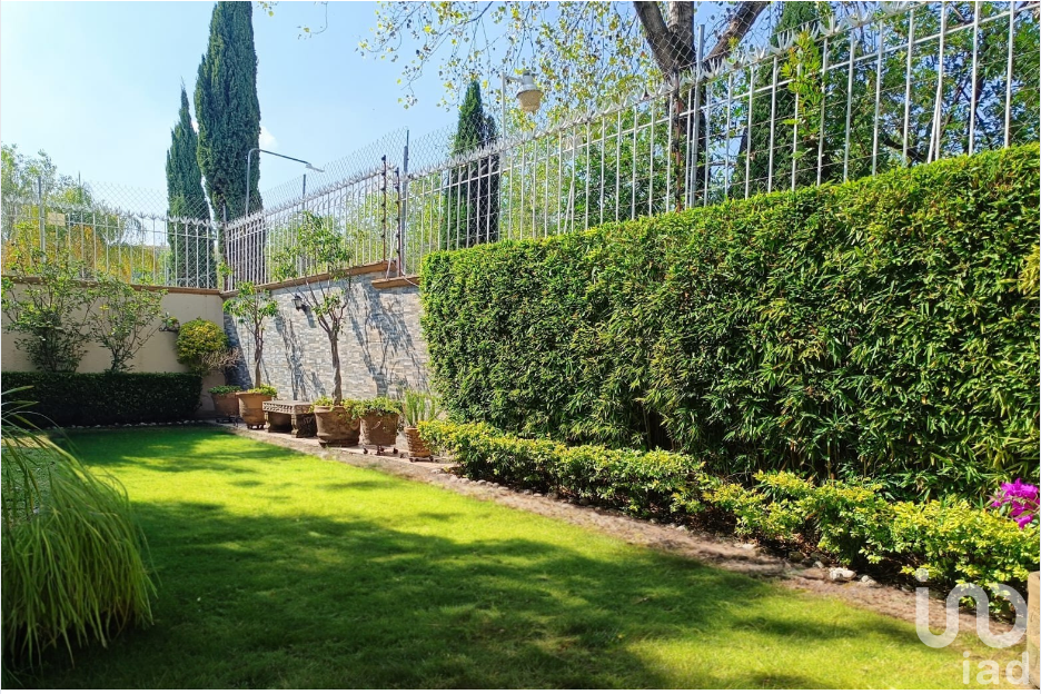 CASA EN VENTA EN LOMAS DE BELLAVISTA