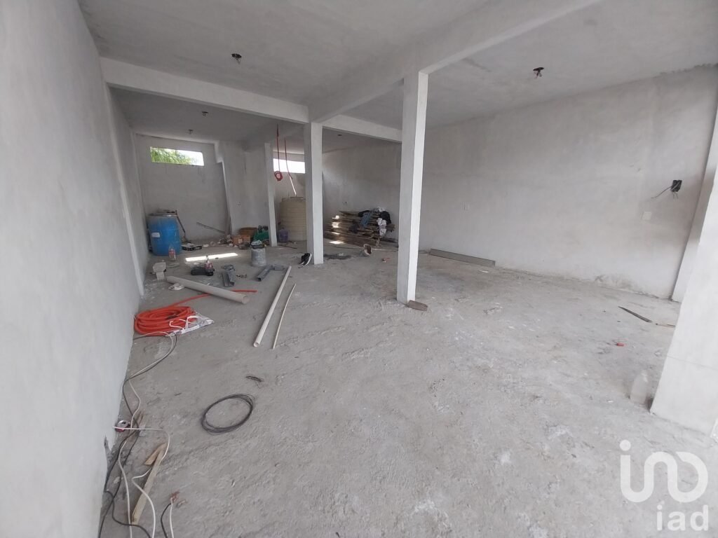 RENTA DE LOCAL COMERCIAL EN PLANTA ALTA FRENTE AL CUARTEL DE LA SECRETARIA DE SEGURIDAD PUBLICA