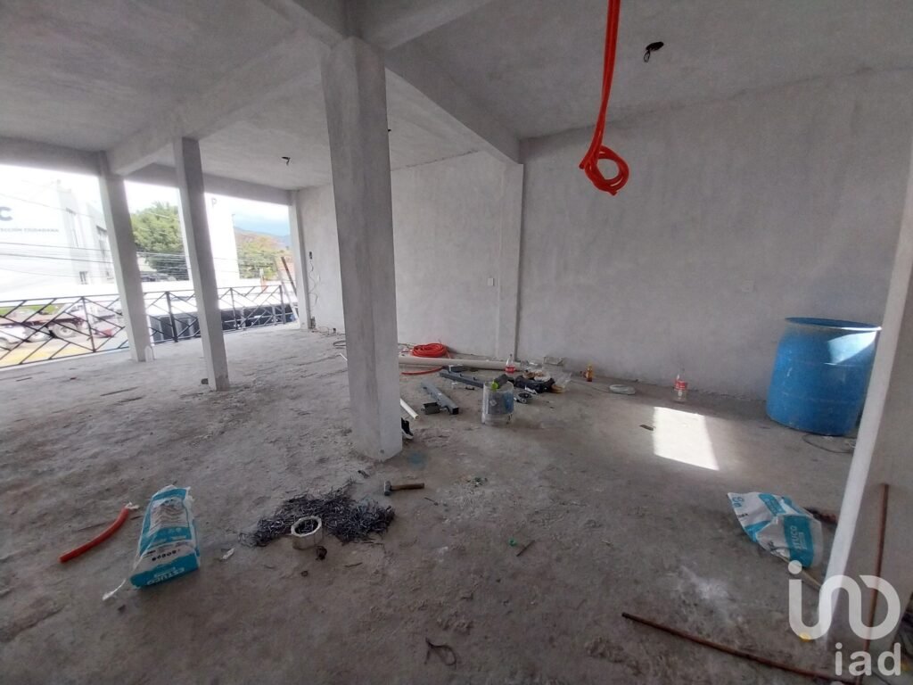 RENTA DE LOCAL COMERCIAL EN PLANTA ALTA FRENTE AL CUARTEL DE LA SECRETARIA DE SEGURIDAD PUBLICA