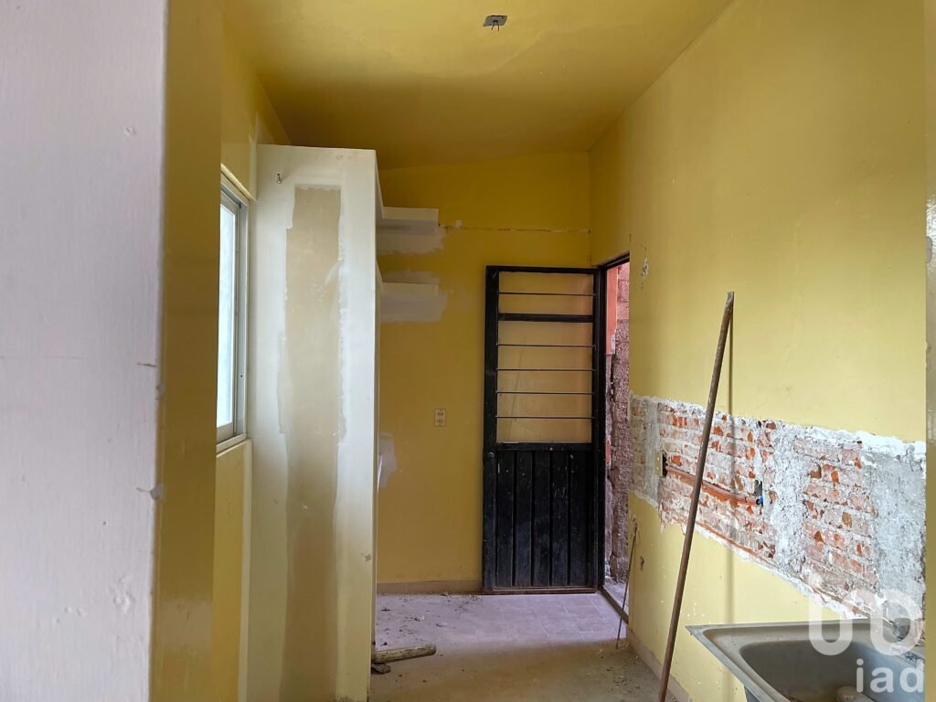 Venta de casa en La Campiña Ecatepec, Recuperación Bancaria, PAGO DECONTADO