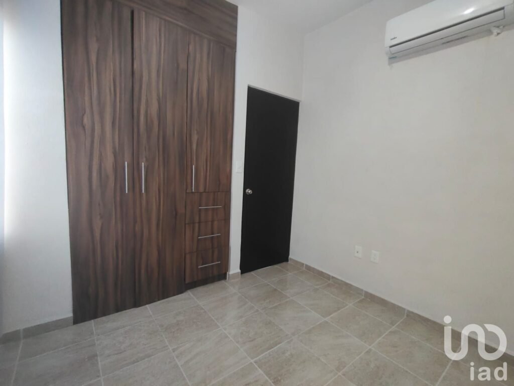 CASA EN RENTA EN LA QUERENCIA RESIDENCIAL