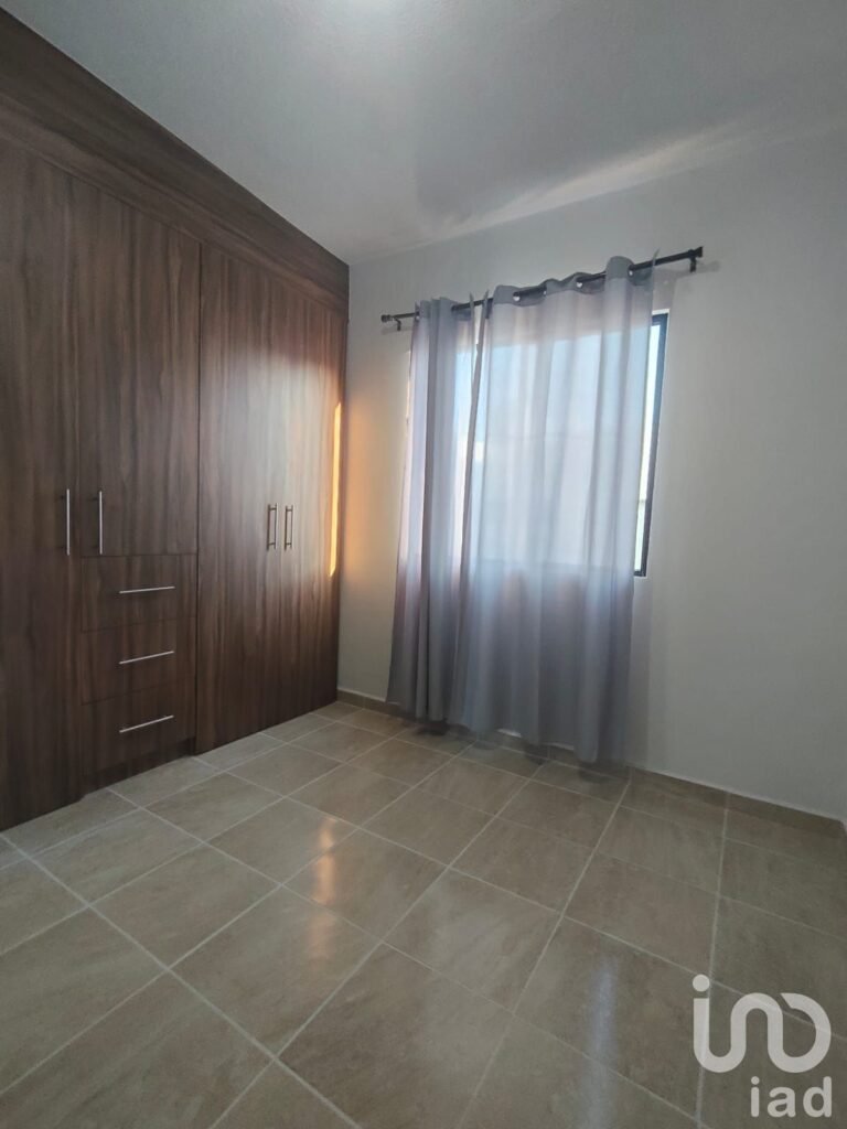 CASA EN RENTA EN LA QUERENCIA RESIDENCIAL