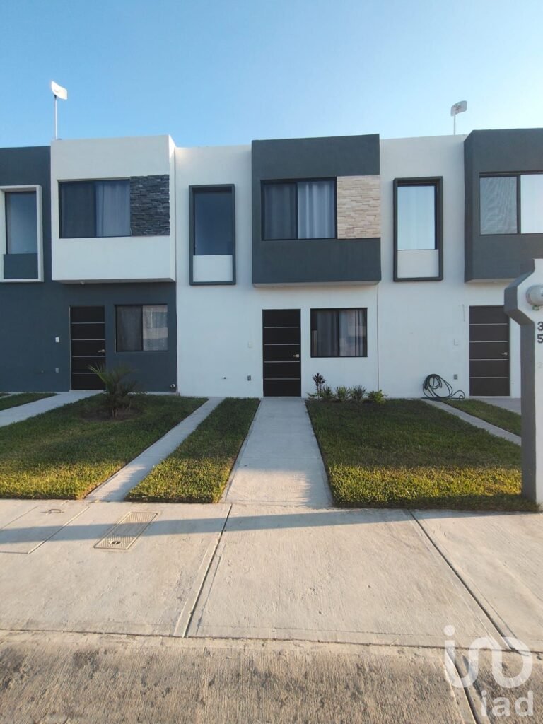 CASA EN RENTA EN LA QUERENCIA RESIDENCIAL - 2355954 casas en renta casa en renta en la querencia residencial 294273