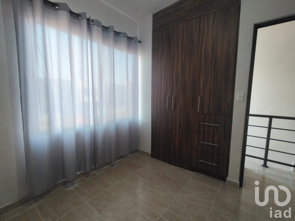 CASA EN RENTA EN LA QUERENCIA RESIDENCIAL