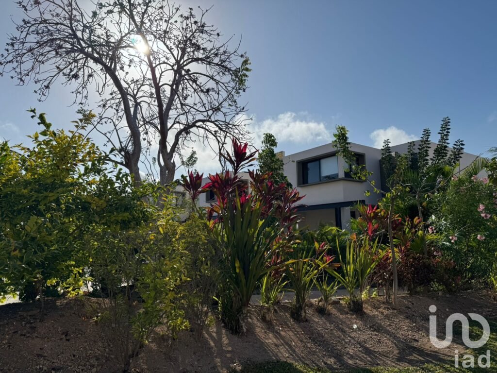 Casa en Venta en Cumbres Novonorte, Conkal | Privada Andes | Terreno 225 m² | Zona Norte de Mérida