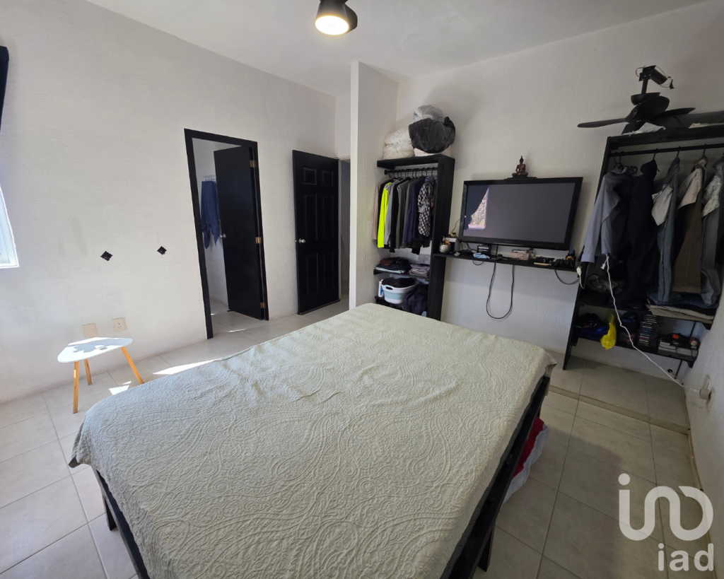 Casa en Venta en Cancún, Supermanzana 518 por Av. Cancún y Av. 135, 2 recámaras y 3 baños completos