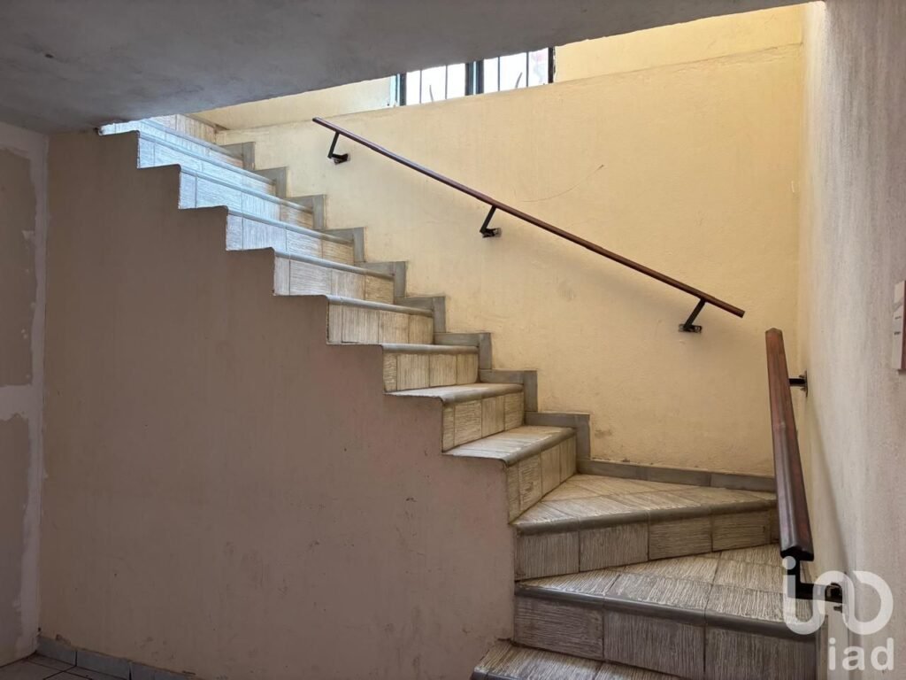 VENTA DE CASA-HABITACIÓN EN  EL  CENTRO HISTÓRICO DE ZACATECAS, ZAC.