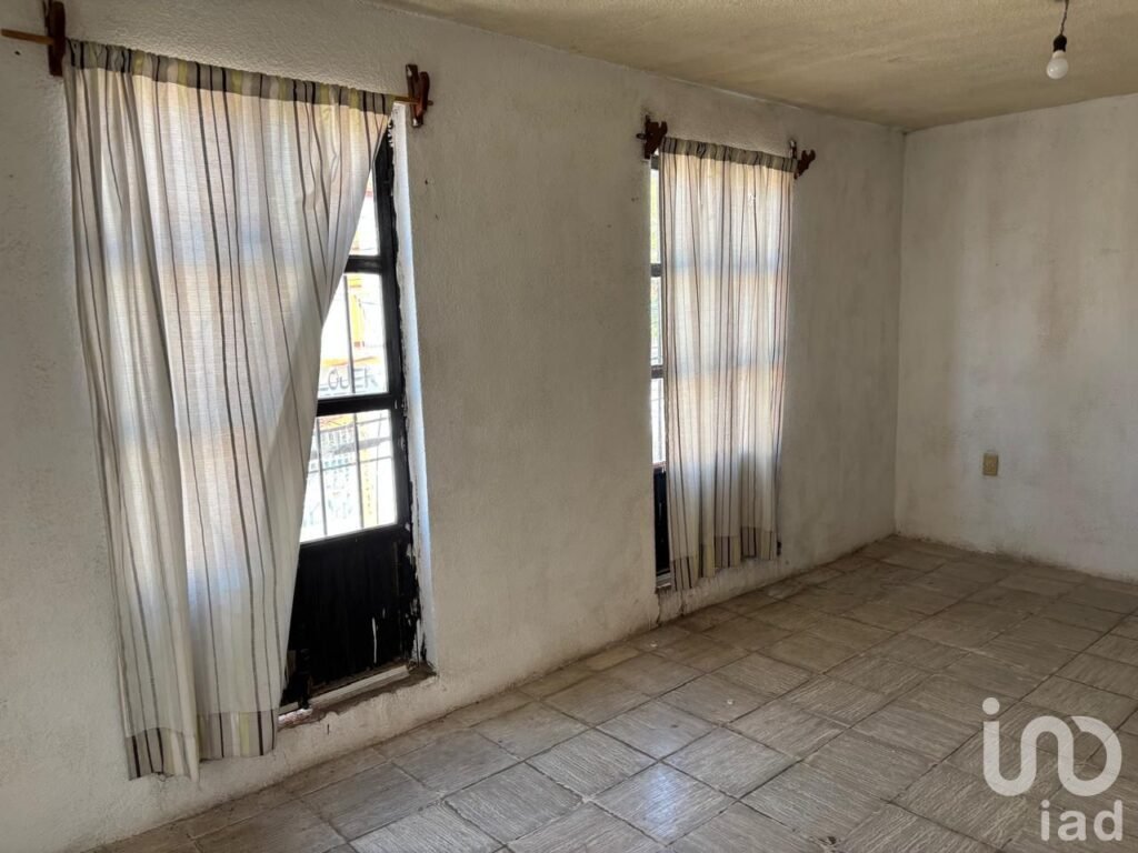 VENTA DE CASA-HABITACIÓN EN  EL  CENTRO HISTÓRICO DE ZACATECAS, ZAC.