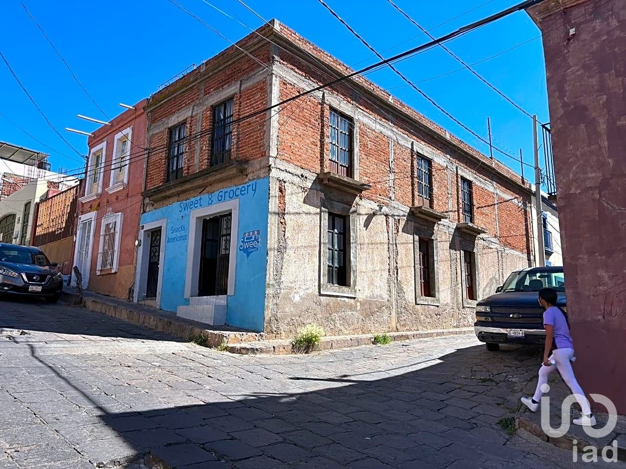 VENTA DE CASA-HABITACIÓN EN EL CENTRO HISTÓRICO DE ZACATECAS, ZAC. VENTA DE CASA-HABITACIÓN EN EL CENTRO HISTÓRICO DE ZACATECAS, ZAC.