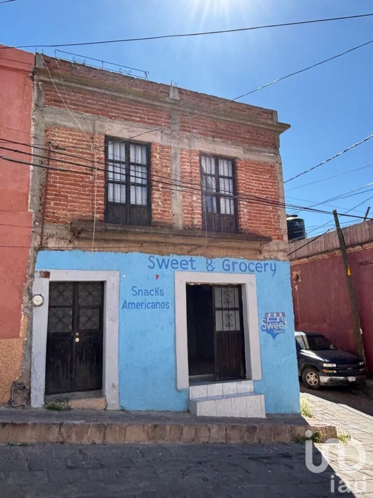 VENTA DE CASA-HABITACION, en el CENTRO HISTÓRICO en Zacatecas, Zac.