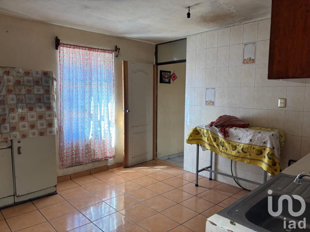 VENTA DE CASA-HABITACION, en el CENTRO HISTÓRICO en Zacatecas, Zac.