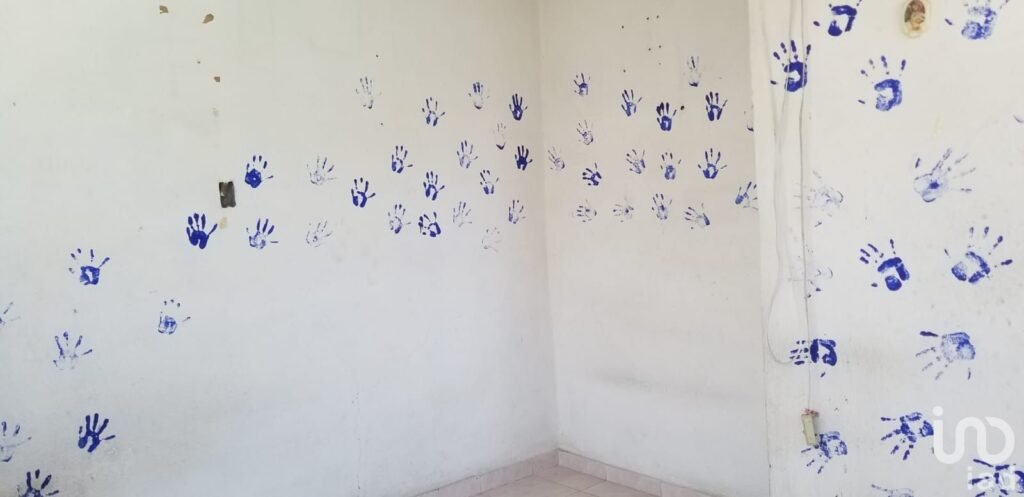 Venta de casa a 6 cuadras del metro Ciudad Azteca, en San Agustín, Ecatepec de Morelos.