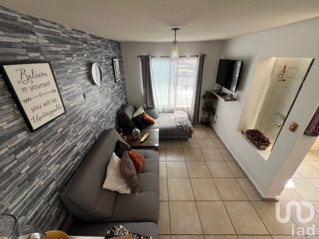 CASA EN VENTA EN RESIDENCIAL BUGAMBILIAS SOLEDAD