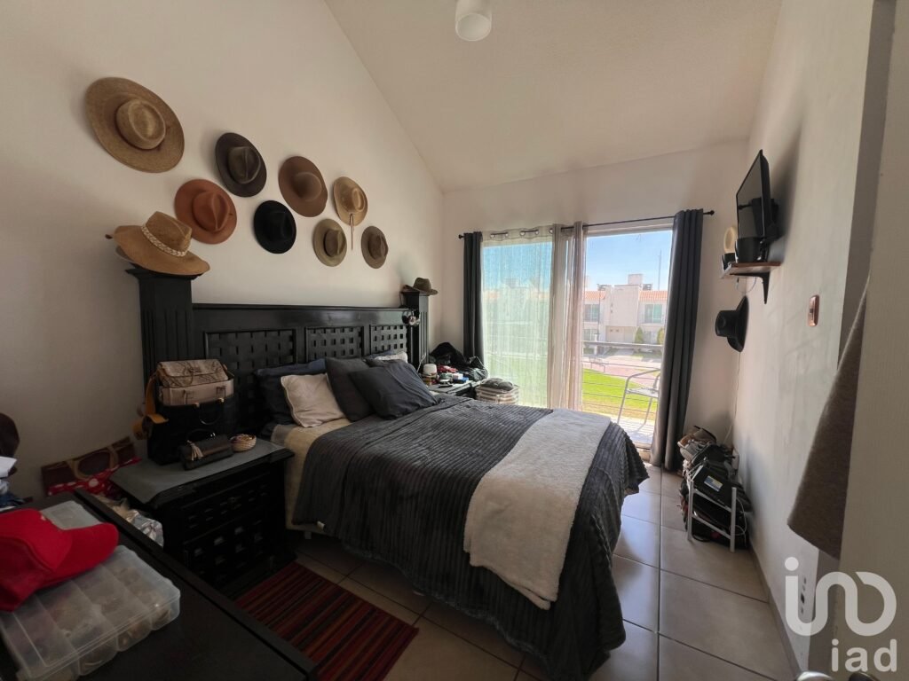 CASA EN VENTA EN RESIDENCIAL BUGAMBILIAS SOLEDAD