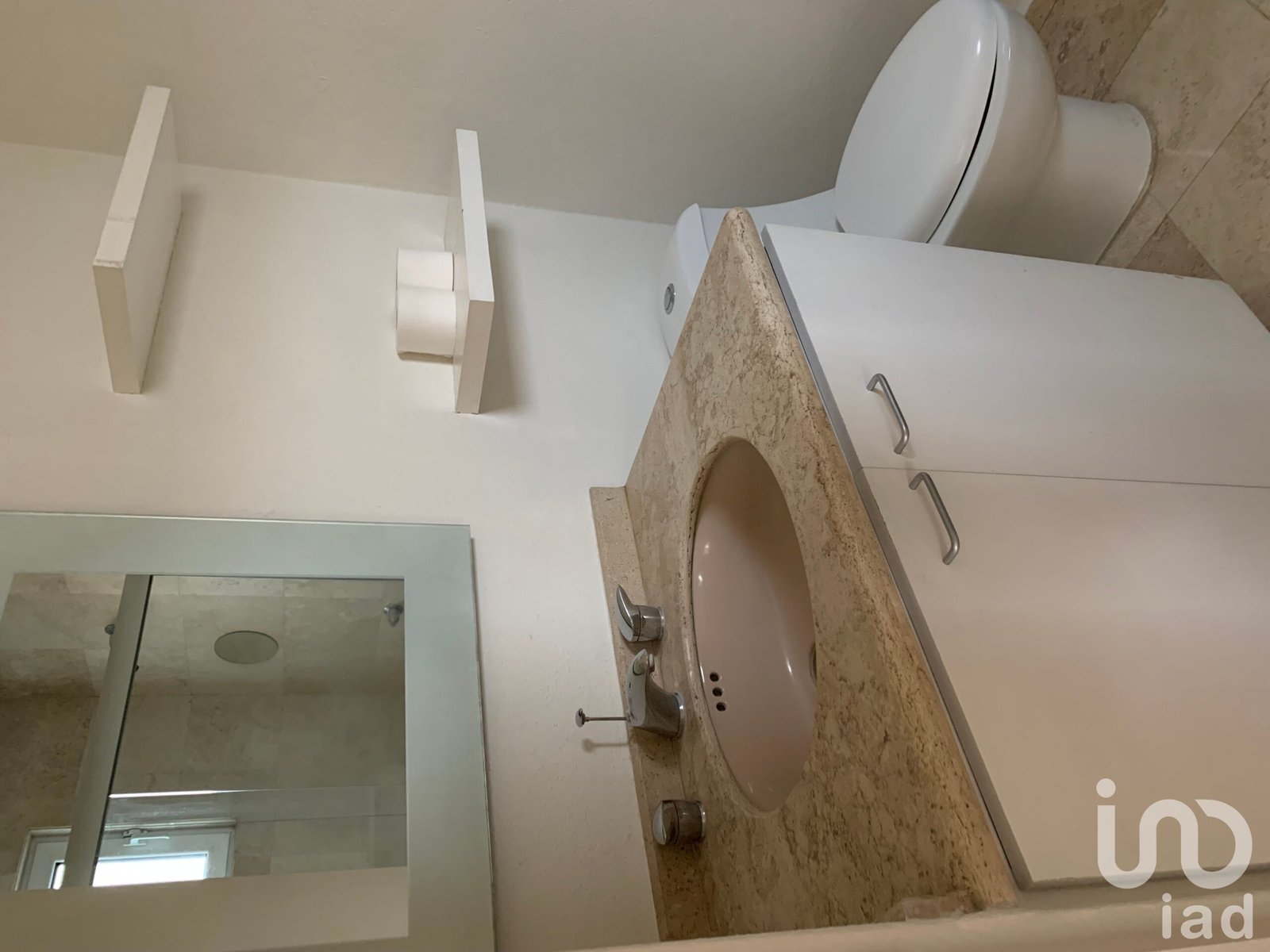 Casa en Condominio en Venta en Las Águilas