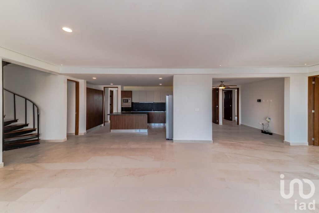 VENTA PENTHOUSE EN CUMBRES SUITES