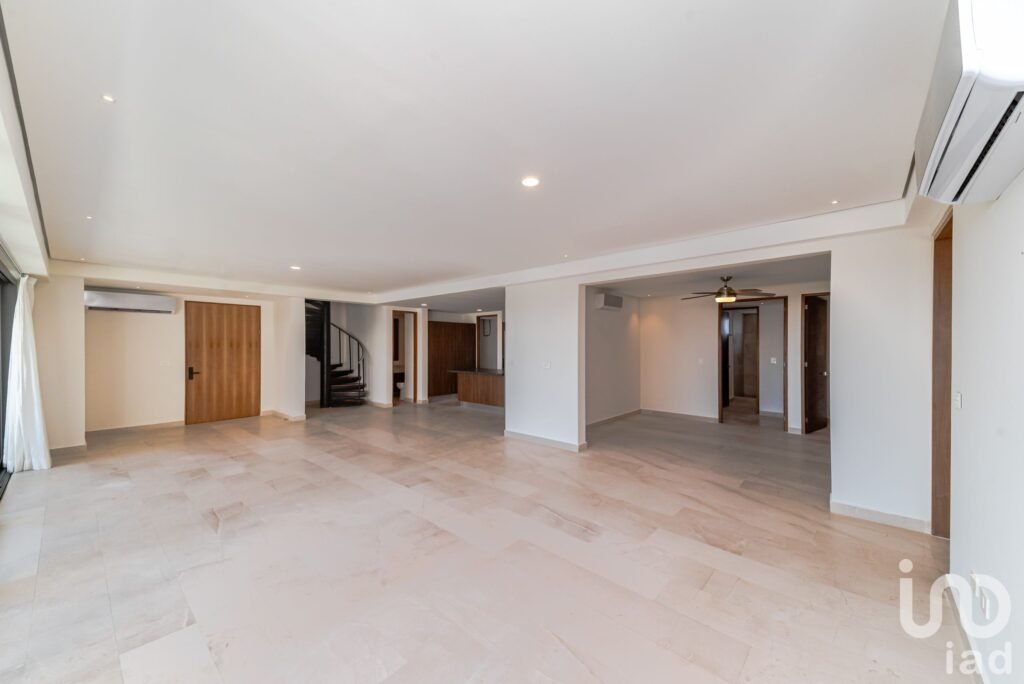 VENTA PENTHOUSE EN CUMBRES SUITES