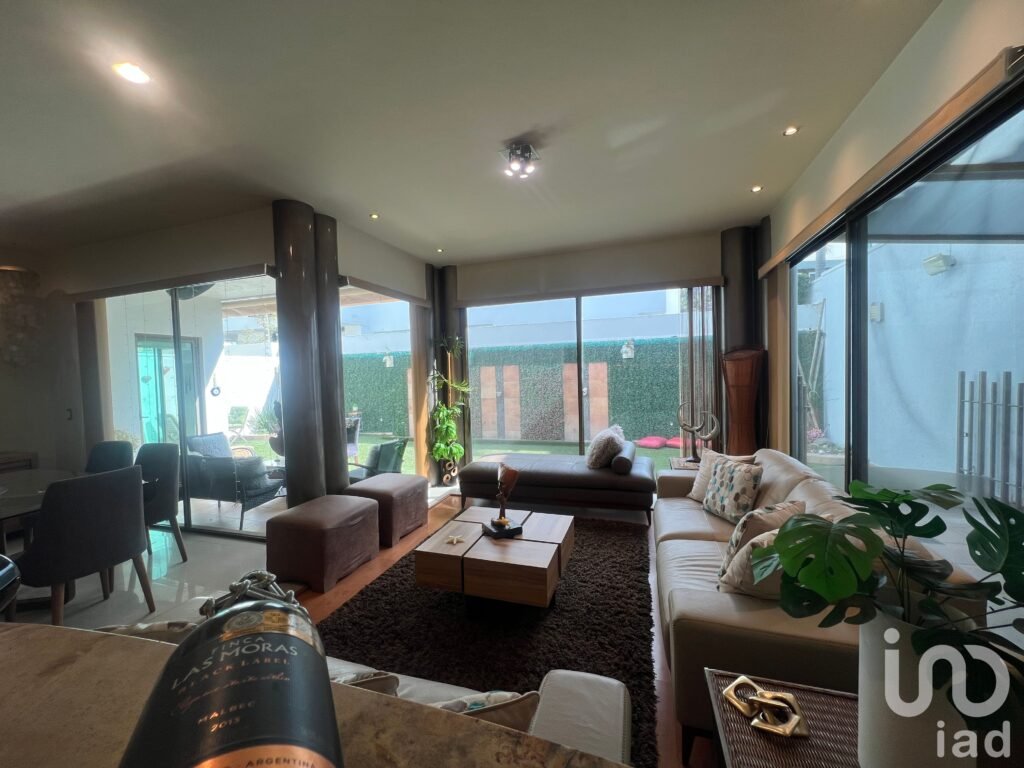 Se vende casa en Coto La Joya, Bugambilias, Zapopan, Jal.