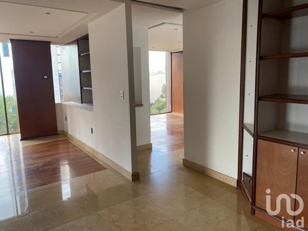 Oficina en Renta en piso 7 sobre Reforma