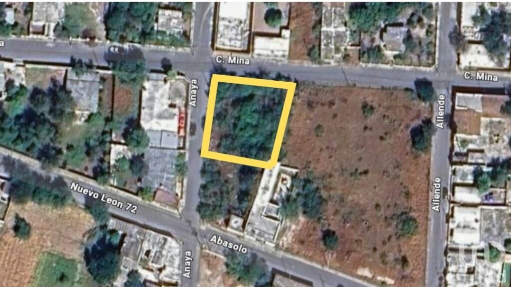 Venta de Terreno con 742 M2 con uso Residencial en el Centro de El Carmen, N.L.