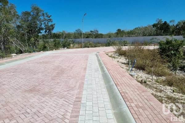 Terreno en Venta Ciudad Maderas Merida