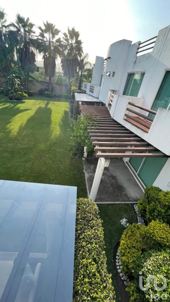 CASA EN VENTA EN CONDOMINIO CON ALBERCA Y TOBOGAN EN YAUTEPEC MORELOS