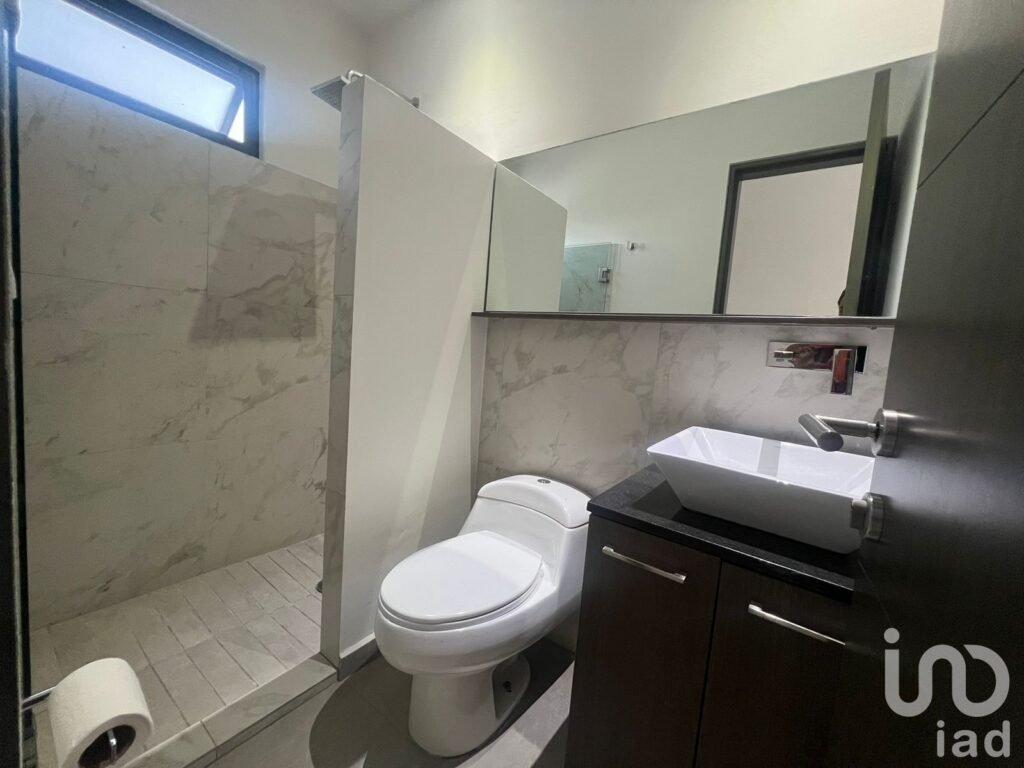 Departamento en RENTA sobre Av. Naciones Unidas