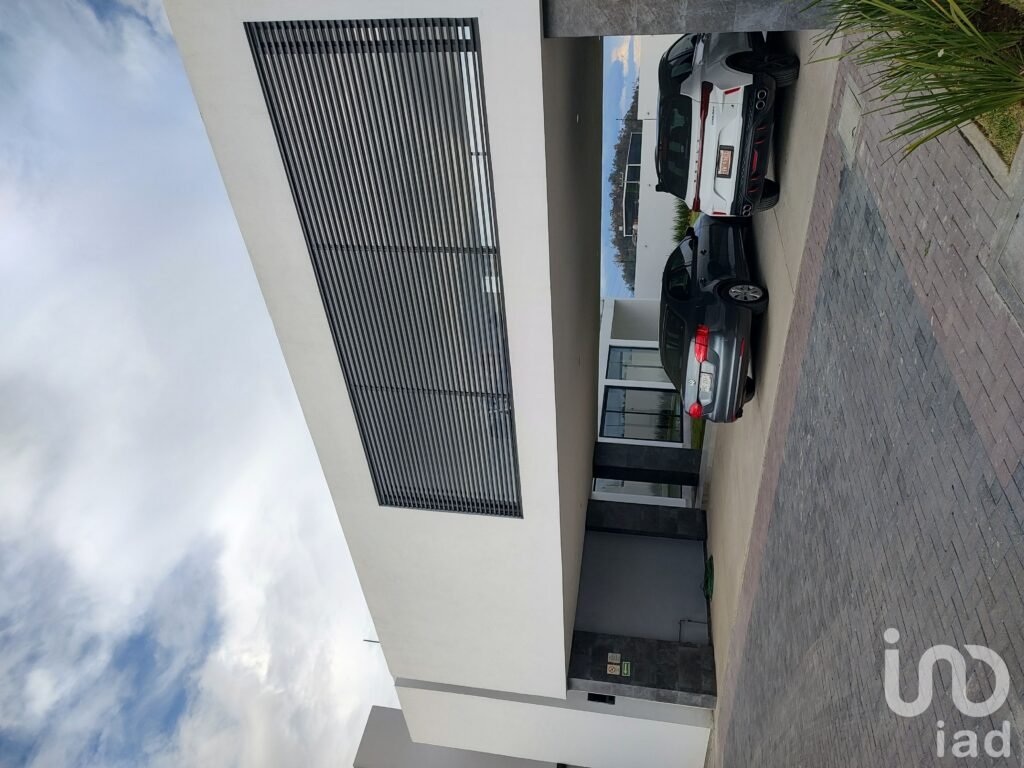 CASAS EN VENTA EN EXCLUSIVO CONDOMINIO EN METEPEC TOLUCA EDO MEX.