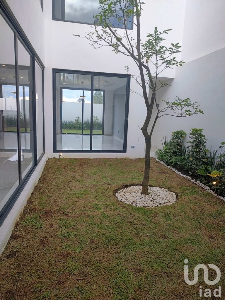 CASAS EN VENTA EN EXCLUSIVO CONDOMINIO EN METEPEC TOLUCA EDO MEX.